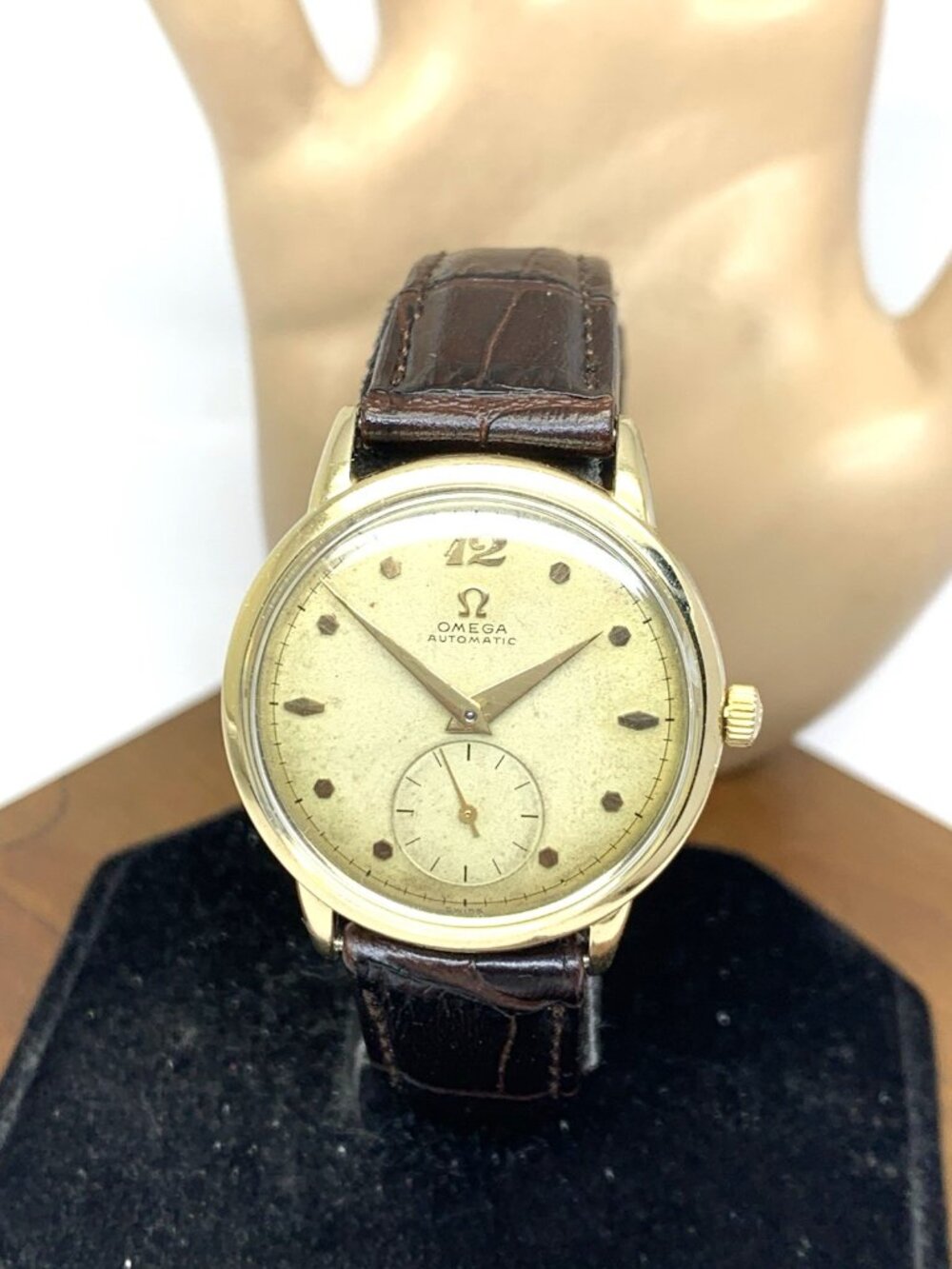 Omega Bumper Men's Watch Vintage 1952 Swiss Automatic 14k Gold Filled Case 32mm